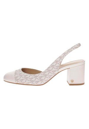 Décolleté slingback rosa e beige con tacco a blocco, caratterizzato da una tomaia in tessuto a fantasia, punta arrotondata e dettaglio del logo dorato sul tacco.