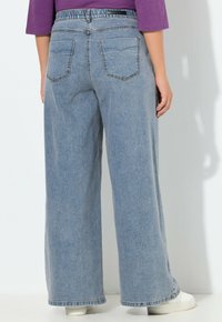 Ulla Popken - Jeansy Dzwony