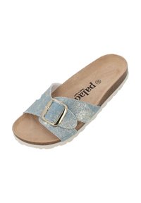 Blå denimstil sandle med bred rem och en metallspänne. Korkfotbed och texturerad vit gummisula för komfort.