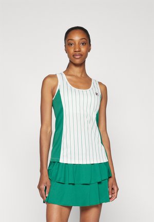 Grønn og hvit sporty tank top med vertikale striper, lagdelt volangkant og logo på brystet, laget av glatt og elastisk materiale.