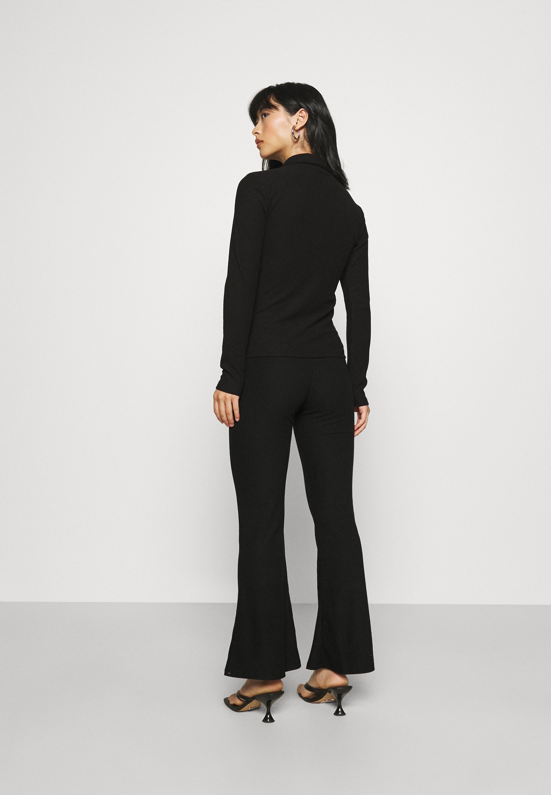 Women ONLNELLA PANT SET - Trousers Women ONLNELLA PANT SET - Trousers