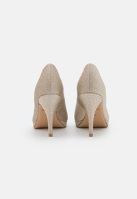 Tamaris Plateaupumps - light gold glam