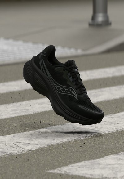 Saucony HURRICANE 26