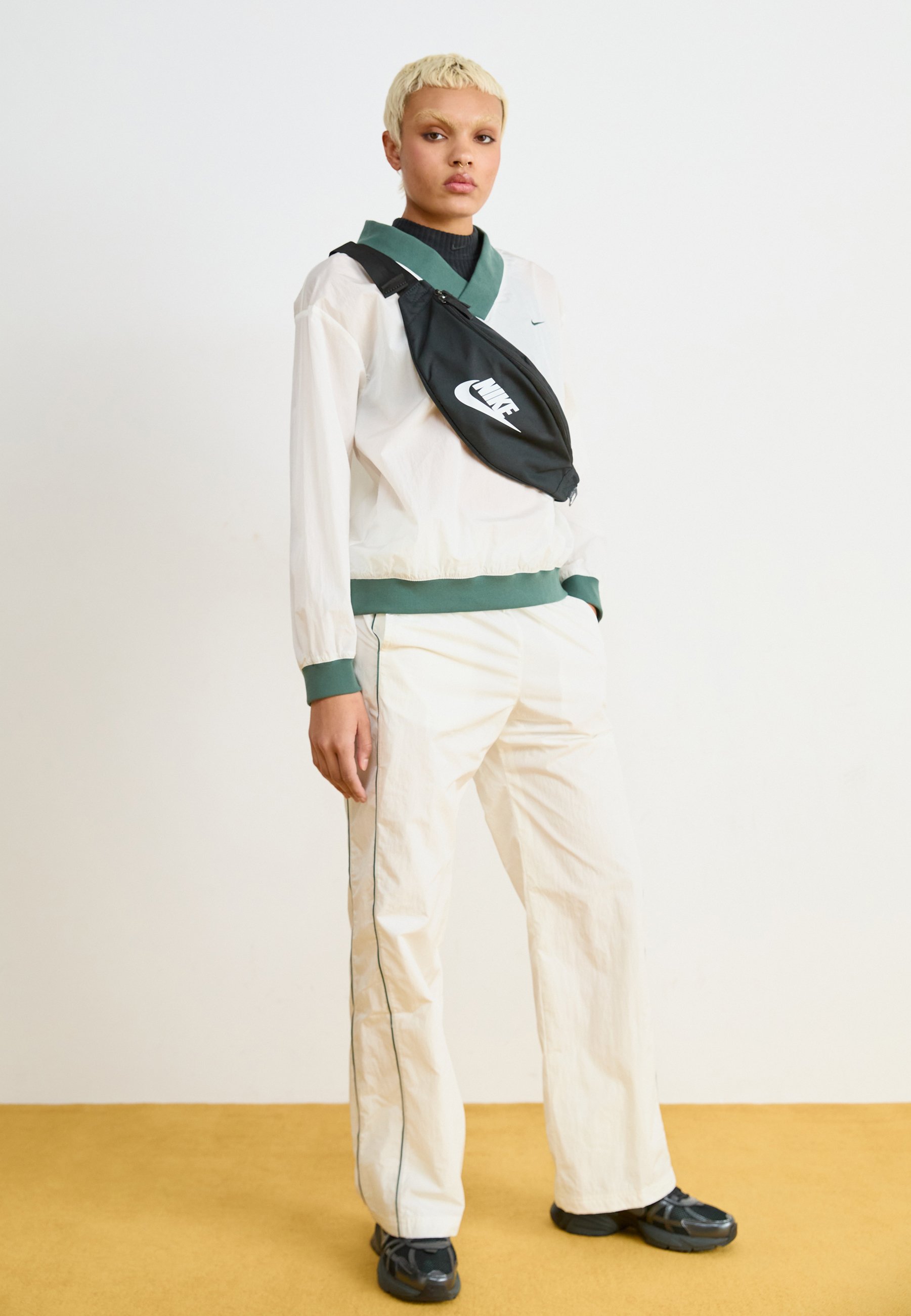 nike vintage sportswear pants