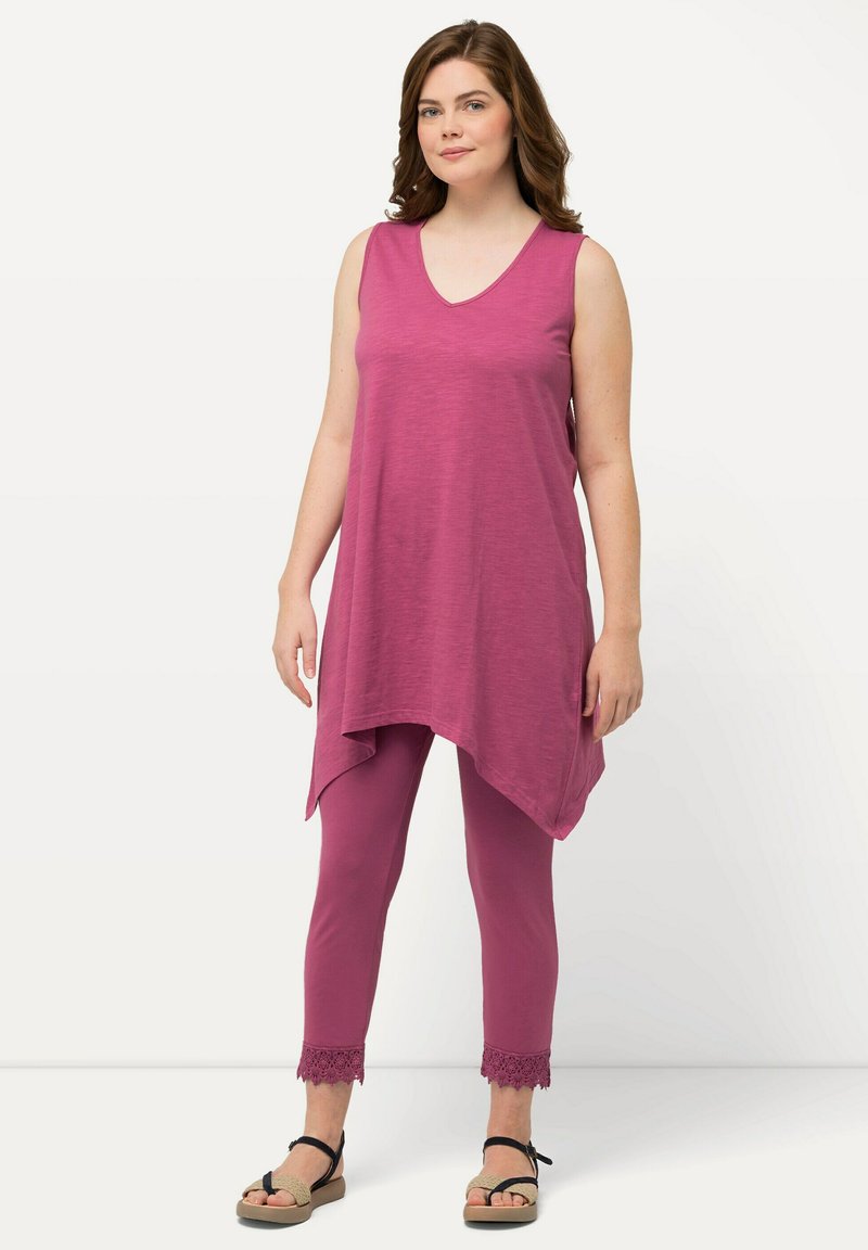 Ulla Popken LONGLINE PUNTZOOM V-HALS MOUWLOOS - Top - fuchsia