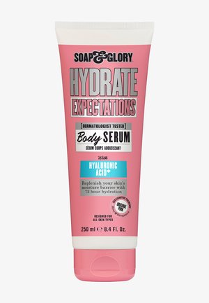 SOAP & GLORY ORIGINAL PINK HYDRATE EXPECTATIONS BODY SERUM - Body Oil - -