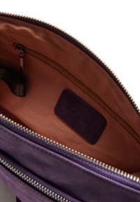 nat & nin VICKY - Borsa a tracolla - purple