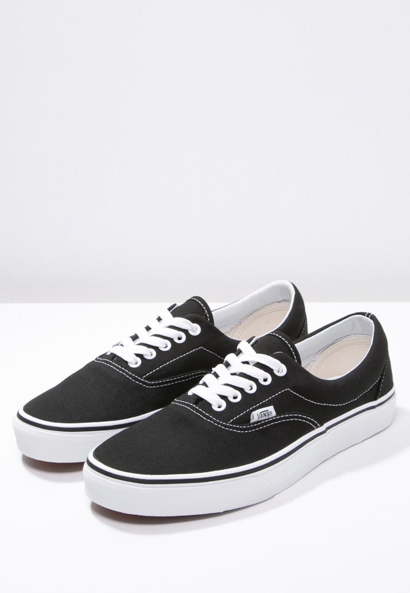 vans ua era black