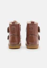 Petit Nord Copenhagen SCALLOP UNISEX - Talvesaapad - rose clay