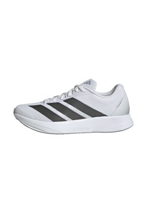 Chaussure de sport blanche avec une tige en maille respirante ornée de rayures noires, une semelle texturée et un intercalaire rembourré portant l'étiquette "LIGHTMOTION".