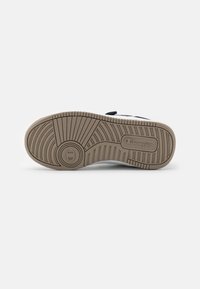 Champion RD18 UNISEX - Tenisky - navy/white/beige