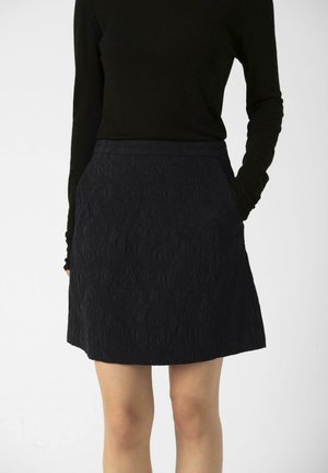 MAYBEL CORINNE  - A-linjainen hame - black