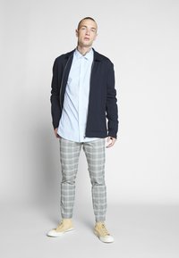 Only & Sons ONSSANE - Vapaa-ajan kauluspaita - cashmere blue