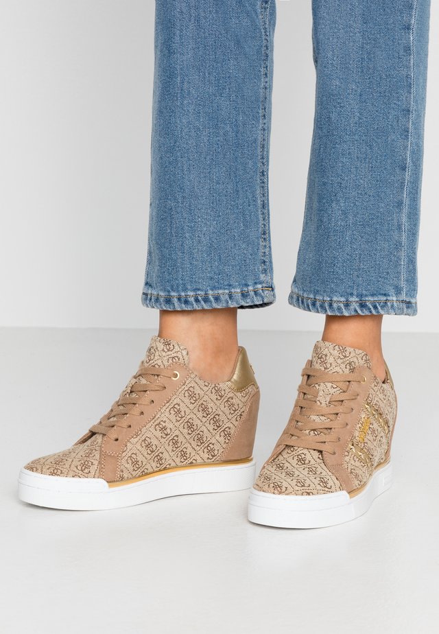 FAYNE - Baskets basses - beige