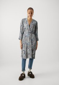 Vero Moda - VMEASY BELOW KNEE KIMONO - Leichte Jacke - green Thumbnail-Bild 1