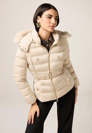 IMBOTTITA CON CAPPUCCIO E CINTURA IN VITA - Winterjas - beige
