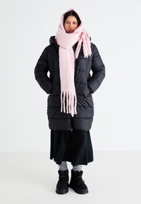 Gina Tricot CHUNKY SCARF - Cachecol - pink