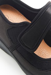 Damart À SCRATCH PIEDICAL - Riemchenballerina - Black