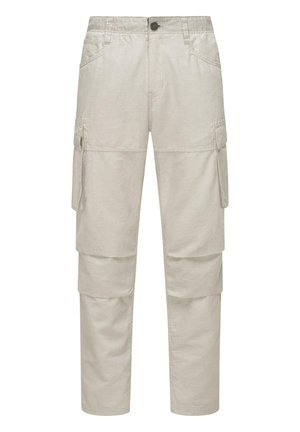 Svijetlosmeđi cargo hlače od laganog materijala, s dva bočna džepa, dva džepa na bdijelima, kopčanje na gumb i opušteni kroj.