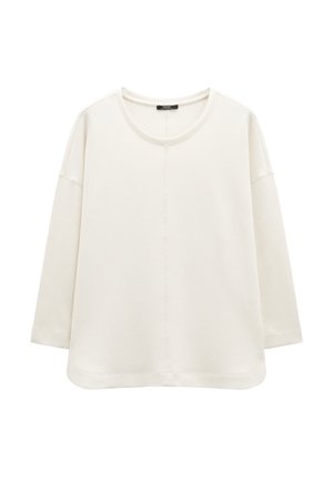 Jasno-beżowy sweter z okrągłym dekoltem, długimi rękawami raglanowymi i prostym wykończeniem. Wykonany z miękkiej tkaniny bawełnianej, minimalne detale szwów.