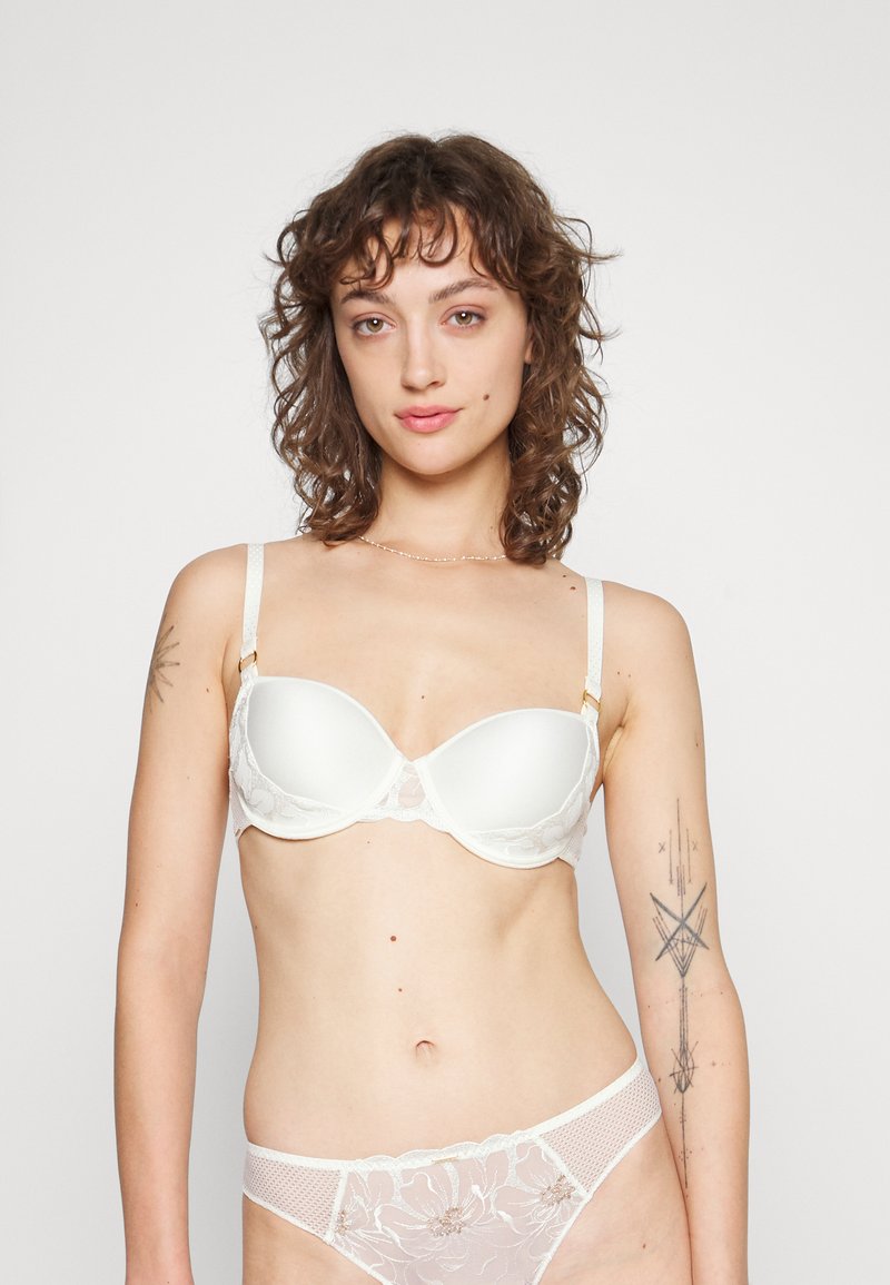 Chantelle HALF CUP MEMORY BRA - Soutien com aro - ivory/gold