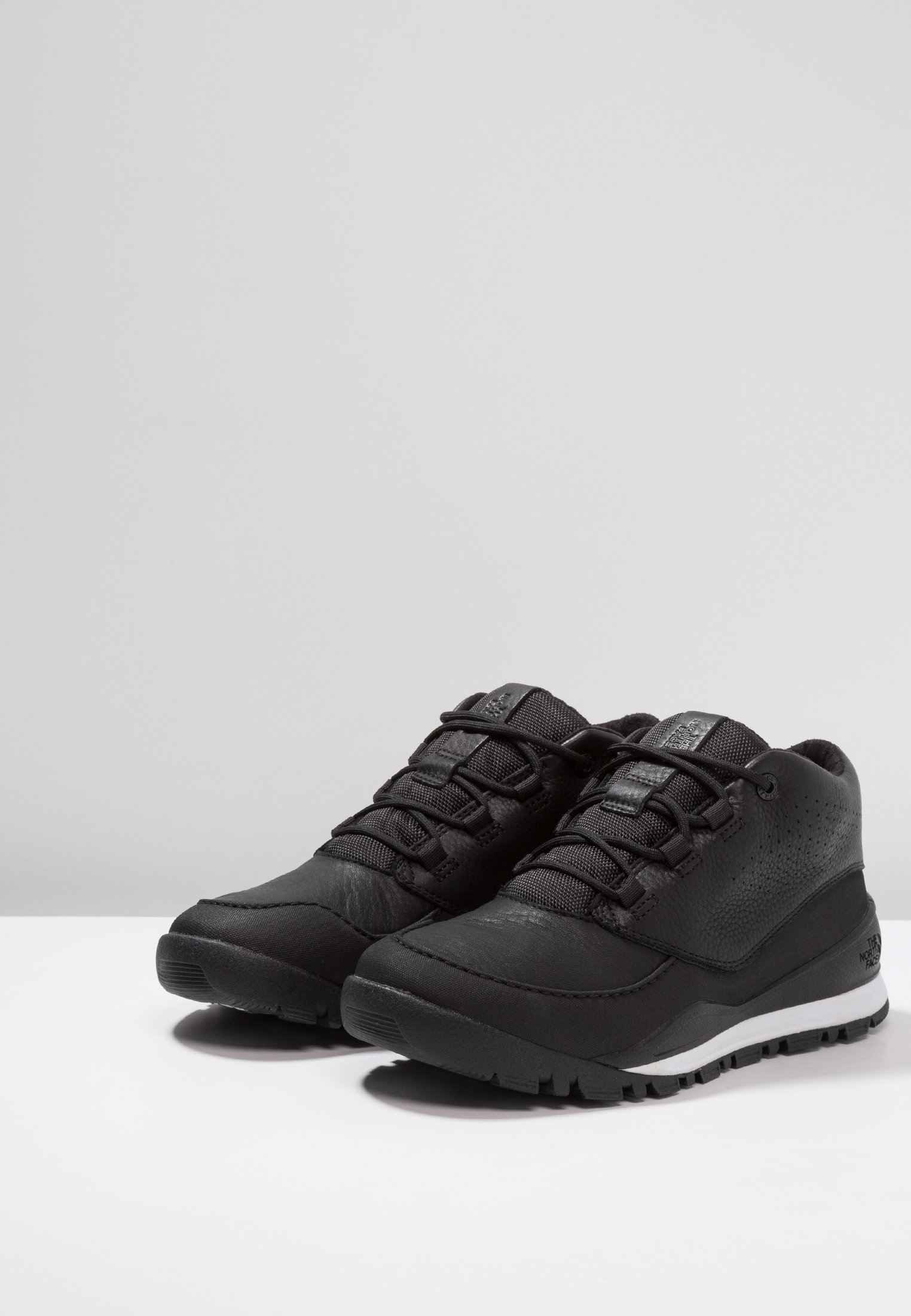 the north face m edgewood chukka