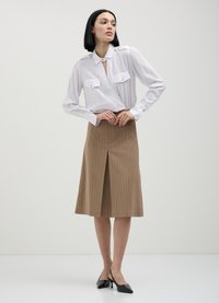 Calliope MIDI GESSATA CON SPACCO - Gonna a campana - variante