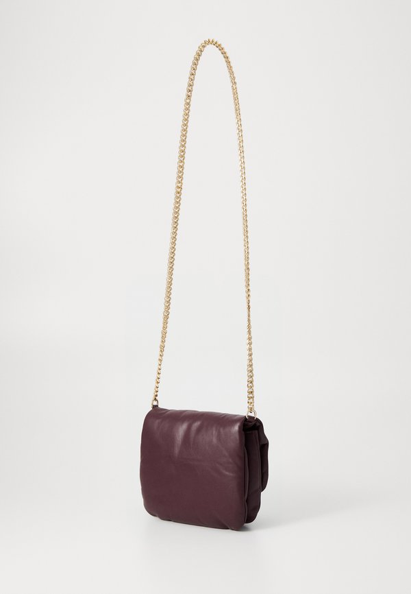 SOFT CROSSOVER - Cross body bag - oxblood3