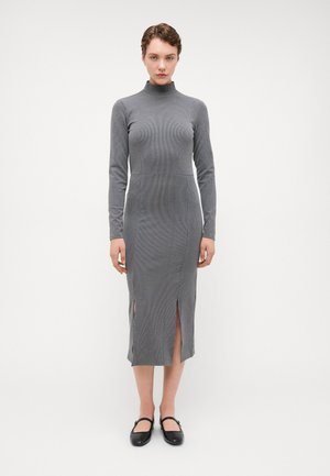 VMCLEA HIGH NECK DRESS - Etuikjole - asphalt washed