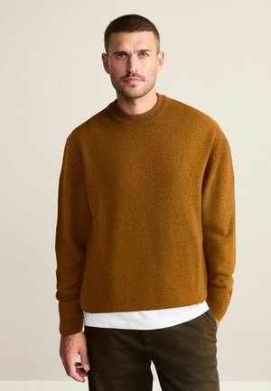 REGULAR FIT SIGNATURE CREW - Strickpullover - ochre yellow