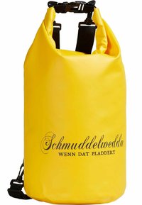 Gelber wasserdichter Sack mit Rollverschluss und schwarzem Aufdruck. Robustes Material, zylindrische Form, verstellbarer Tragegurt und Clipverschluss.