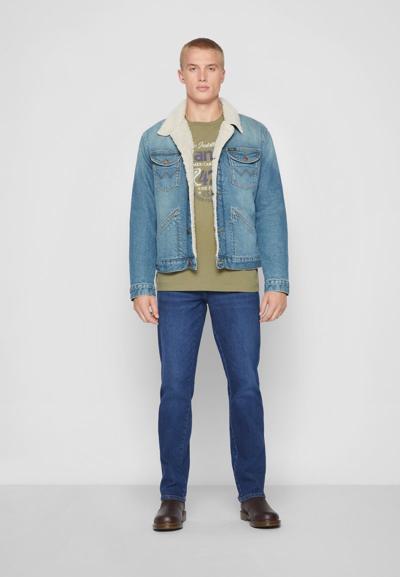 Wrangler TEXAS STRETCH - Jeans A Sigaretta - Blau/blu - Foto 5