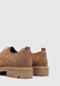 Sandra Fontán VIENA - Zapatos de vestir - brown