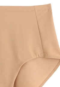 Beige bikini underdel med hög midja och ett mjukt, stretchigt tyg. Har rena kanter och en sömlös design för en bekväm passform.