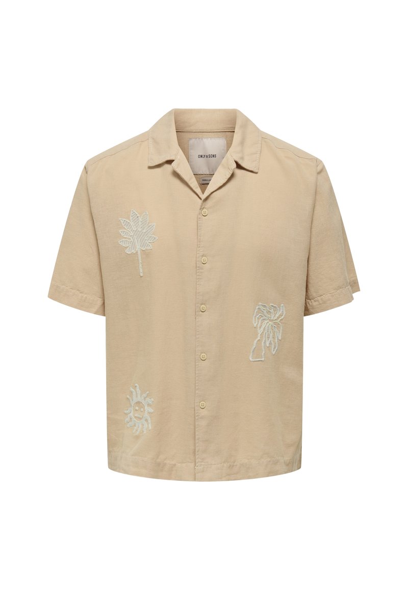 Camisa de manga corta beige con bordados de una palmera, sol y diseños de hojas en azul claro. Frente de botones y textura suave.