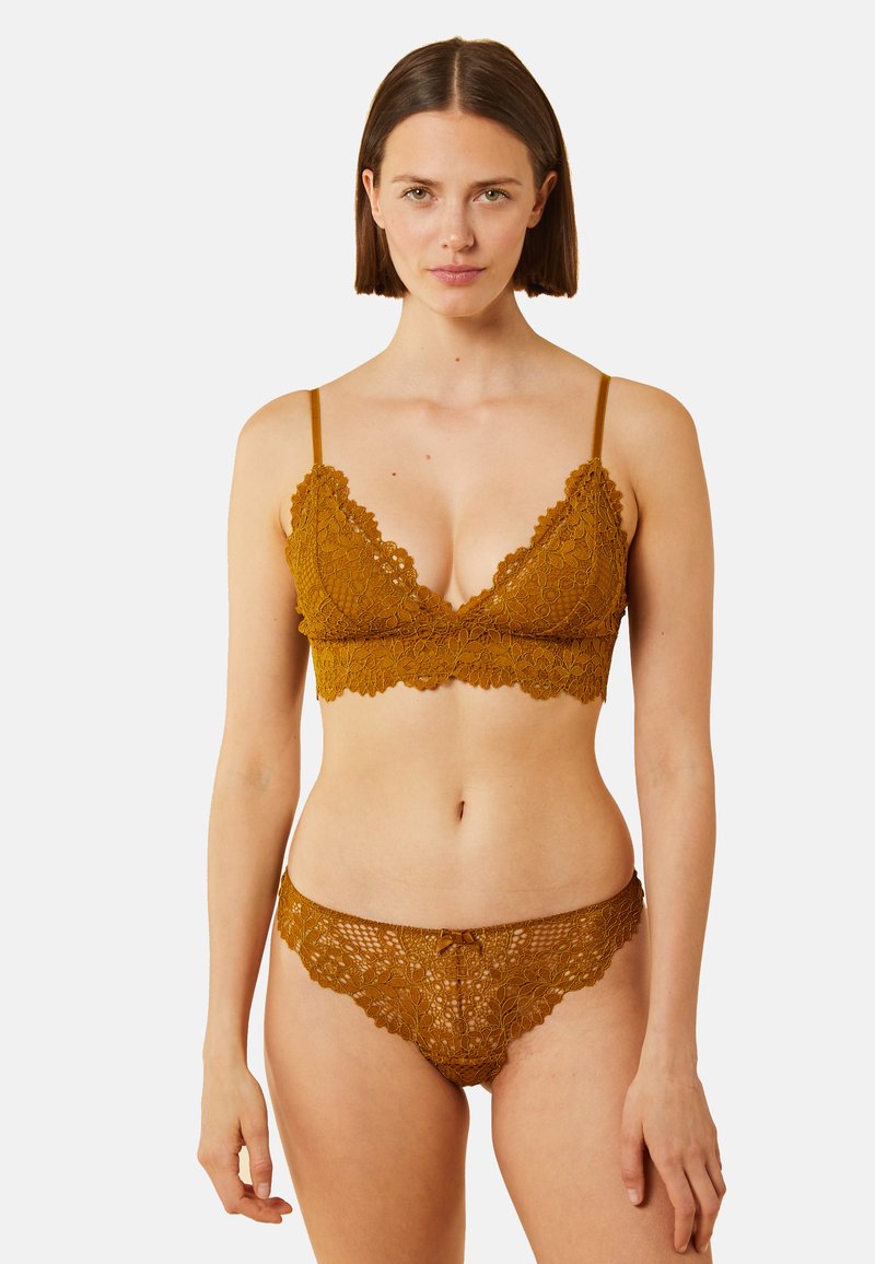 Etam String bruin Etam String bruin