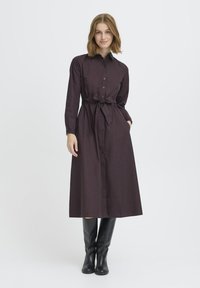 Ichi fanty skjortklaenning chocolate torte ic221c0ut o11 — klänning med fickor från Zalando