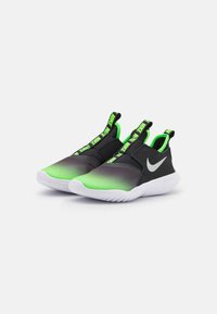 Nike Performance Obuwie do biegania treningowe