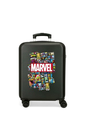 Maleta rígida negra con cuatro ruedas, con paneles de cómics de Marvel en colores y un audaz logo de Marvel en rojo y blanco en el centro.