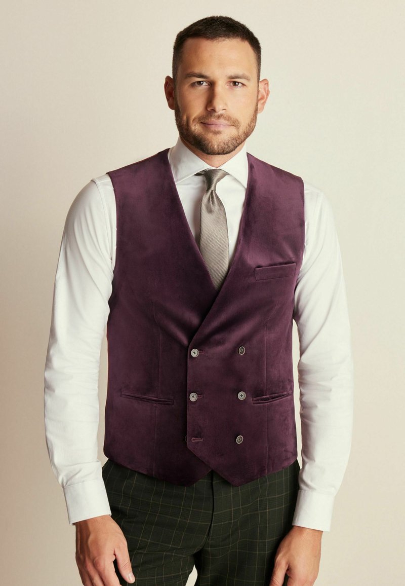 Next REGULAR FIT - Vesta - red