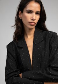 AN'GE HOSSINE - Blazer - noir