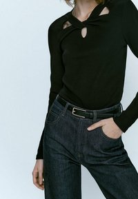Massimo Dutti Strickpullover - black