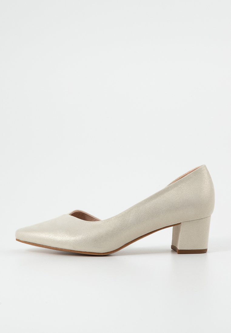 Peter Kaiser Klassieke pumps goudkleurig Peter Kaiser Klassieke pumps goudkleurig