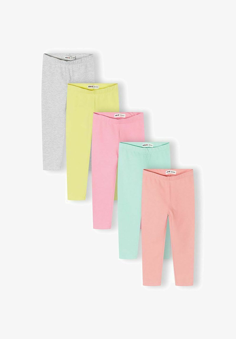 Cinq paires de leggings pour enfants pliés dans des couleurs gris, jaune, rose, bleu clair et pêche, disposés en diagonale.