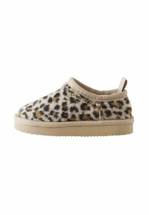 Soft slip-on indoor slipper with beige sole and leopard print fuzzy upper, featuring a fabric pull tab at the heel.