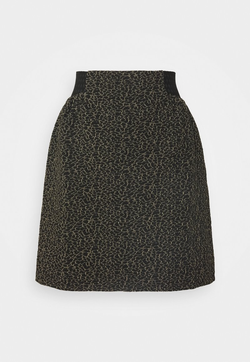 Jupe noire avec un imprimé léopard doré texturé. Elle présente une ceinture ajustée avec des détails en tricot noir et une silhouette évasée.