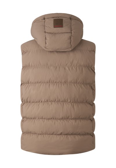 Beige Steppweste mit Kapuze, die ein gestepptes Design und horizontale Nähte aufweist. Enthält ein braunes Markenpatch auf dem oberen Rücken.