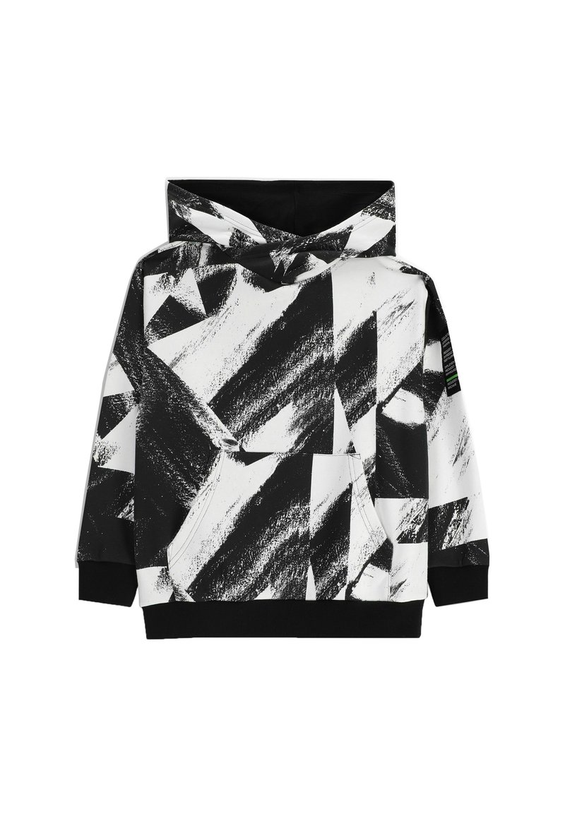 Czarna i biała bluza z kapturem z geometrycznym wzorem i akcentami pociągnięć pędzla, z kieszenią kangurzą oraz czarnymi ściągaczami przy rękawach i u dołu.