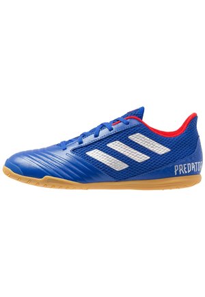 Halowe buty piłkarskie