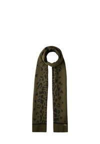 Lungo sciarpa verde oliva con motivo a macchie di leopardo nere e estremità a coste, annodata in alto.